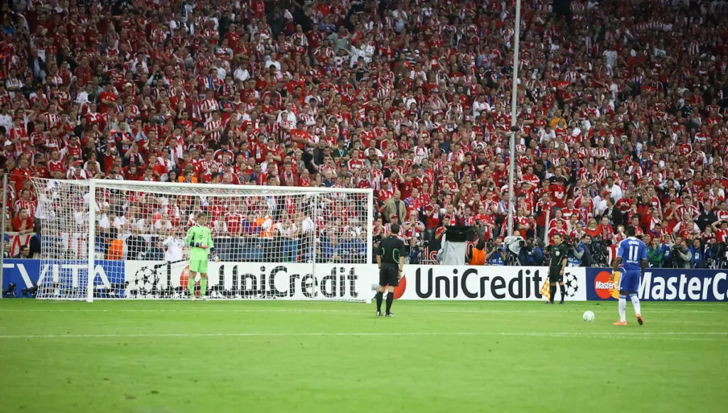 is it better to go first in penalties - Didier Drogba last penalty vs Neur